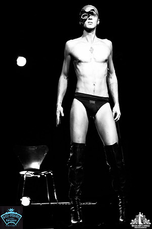 Toronto Burlesque Photographer | Babes in Space 3DD | Revival