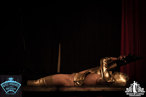 Toronto Burlesque Photographer | Babes in Space 3DD | Revival
