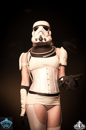 Toronto Burlesque Photographer | Babes in Space 3DD | Revival