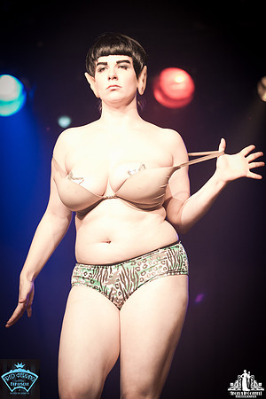 Toronto Burlesque Photographer | Babes in Space 3DD | Revival