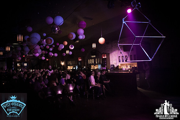 Toronto Burlesque Photographer | Babes in Space 3DD | Revival
