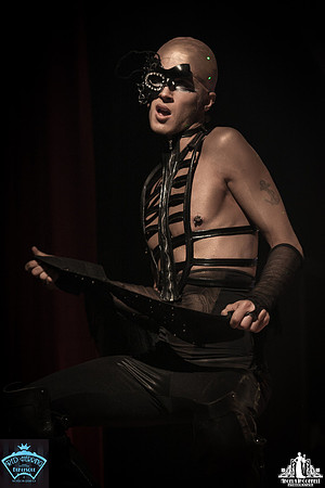 Toronto Burlesque Photographer | Babes in Space 3DD | Revival
