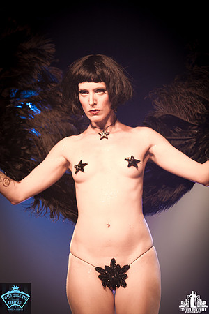 Toronto Burlesque Photographer | Babes in Space 3DD | Revival