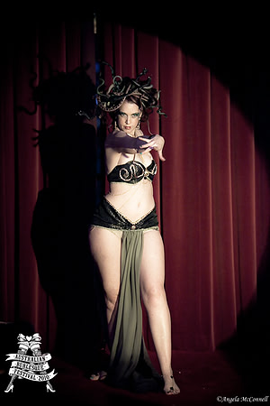 Photography by Angela McConnell-20100603-7384