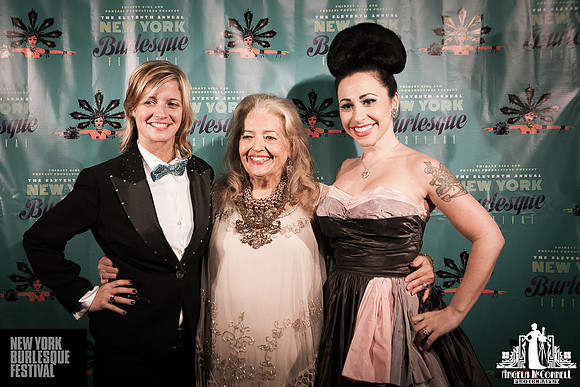 Toronto Burlesque Photographer
