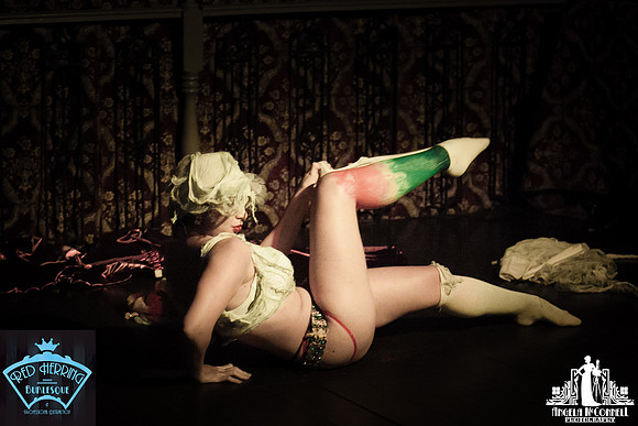 Photography by Angela McConnell-20130913-2789