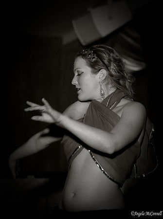 Photography by Angela McConnell-20090426-5188