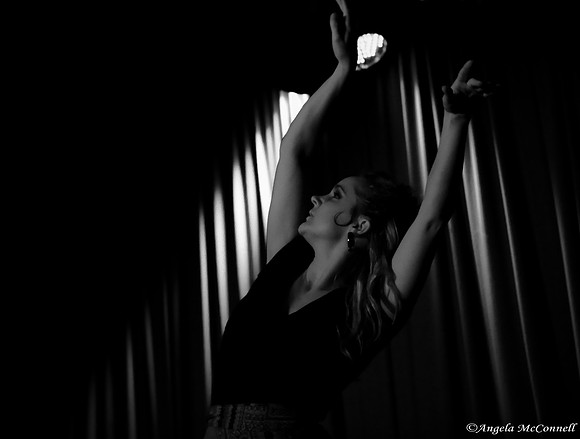 Photography by Angela McConnell-20090726-9652