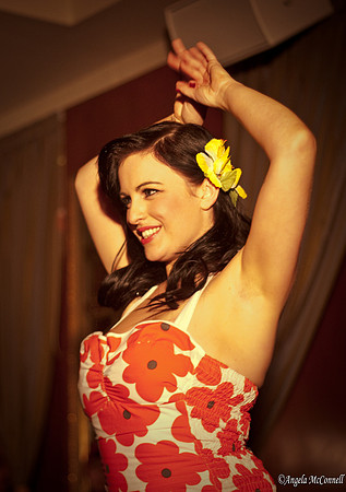 Photography by Angela McConnell-20090531-1005