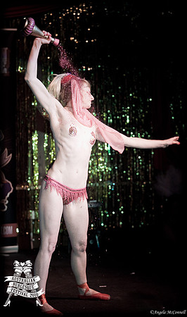 Photography by Angela McConnell-20100604-8915