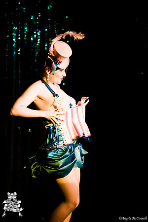 Photography by Angela McConnell-20110604-3678