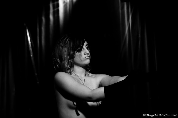 Photography by Angela McConnell-20090828-3609