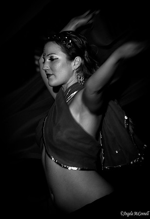 Photography by Angela McConnell-20090426-5141